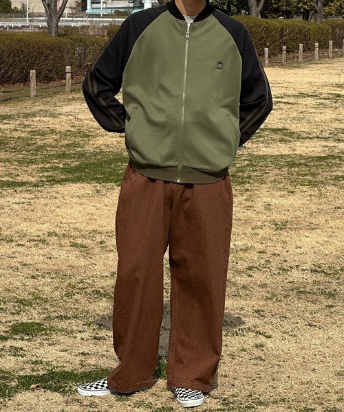 kutir（クティール）の「サイドライン配色トラックジャケット(セットアップ着用可)（その他アウター・メンズ・ネイビー/カーキ/アイボリー・MEDIUM/LARGE）」の13枚目の写真