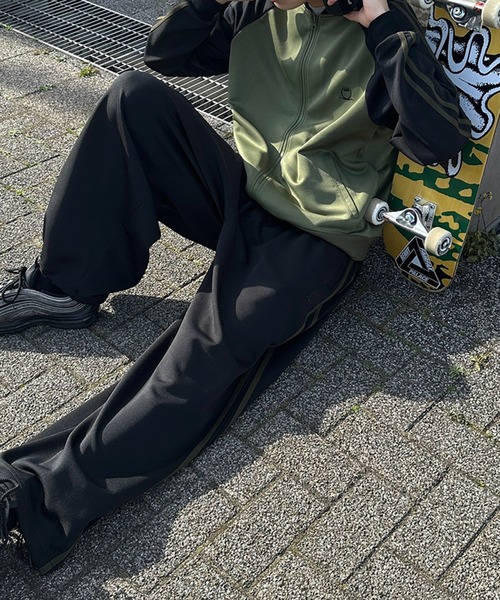 kutir（クティール）の「サイドライン配色トラックジャケット(セットアップ着用可)（その他アウター・メンズ・ネイビー/カーキ/アイボリー・MEDIUM/LARGE）」の11枚目の写真