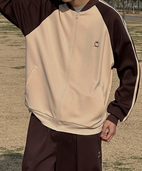 kutir（クティール）の「サイドライン配色トラックジャケット(セットアップ着用可)（その他アウター・メンズ・ネイビー/カーキ/アイボリー・MEDIUM/LARGE）」の14枚目の写真