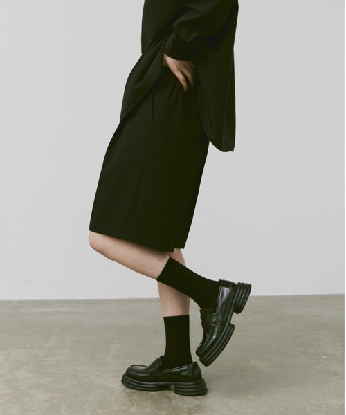 FEKETE（フェケテ）の「HALF SLACKS / ハーフスラックス（スラックス・メンズ・ブラック/グレー・SMALL/MEDIUM/LARGE）」の5枚目の写真