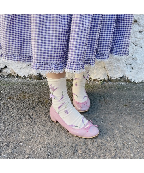 PINK HOUSE(ピンクハウス)の「ラベンダーモチーフソックス(ソックス/靴下・レディース・サックスブルー/ピンク/ネイビー/ホワイト・フリー)」の6枚目の写真