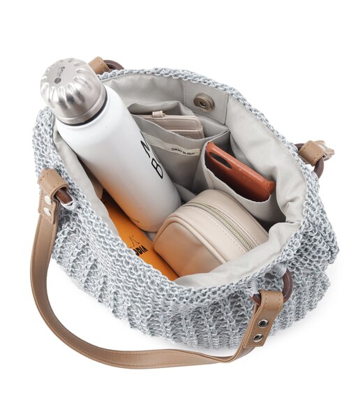 SHOO・LA・RUE（シューラルー）の「◆ウッドポイント ニット バルーン トートバッグ（トートバッグ・レディース・ブラック/グレー/アイボリー・00）」の12枚目の写真