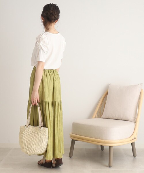 SHOO・LA・RUE（シューラルー）の「◆ウッドポイント ニット バルーン トートバッグ（トートバッグ・レディース・ブラック/グレー/アイボリー・00）」の13枚目の写真