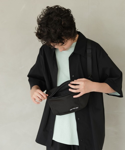 GLOBAL WORK（グローバルワーク）の「ウェストバッグ/AND YUA ANY/191490（ボディバッグ/ウエストポーチ・キッズ・ブラック・FREE）」の16枚目の写真