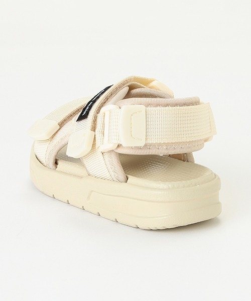 petit main(プティマイン)の「スポーツサンダル(スニーカー・キッズ・アイボリー/ブラック・17cm/18cm/16cm/15cm)」の9枚目の写真