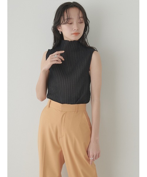 Stylevoice for xxx（スタイルヴォイスフォー）の「プリーツブルーゼノースリトップス（Tシャツ/カットソー・レディース・イエロー/グリーン/オフホワイト/ブラック・FREE）」の15枚目の写真