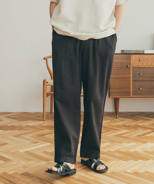 FORK&SPOON(フォークアンドスプーン)の「FORK&SPOON スモールチェックタックパンツ(その他パンツ・メンズ・ブラウン/ホワイト系その他・4/5)」の10枚目の写真