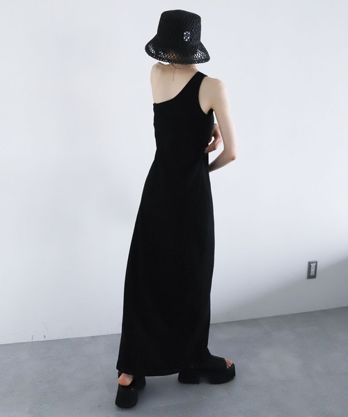 PAGEBOY(ページボーイ)の「カップツキワンショルワンピース(ワンピース・レディース・ブラック/ブラウン・FREE)」の16枚目の写真