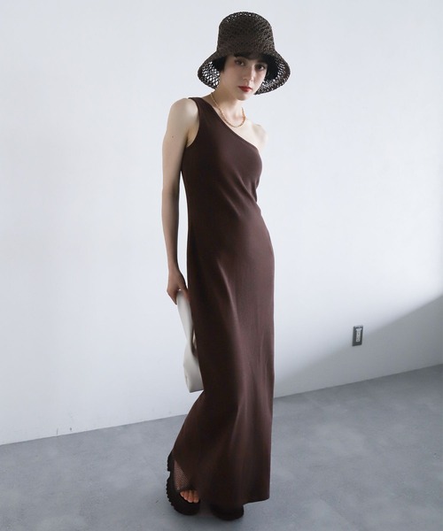 PAGEBOY(ページボーイ)の「カップツキワンショルワンピース(ワンピース・レディース・ブラック/ブラウン・FREE)」の10枚目の写真