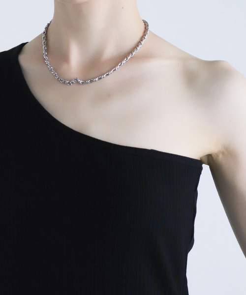 PAGEBOY(ページボーイ)の「カップツキワンショルワンピース(ワンピース・レディース・ブラック/ブラウン・FREE)」の4枚目の写真