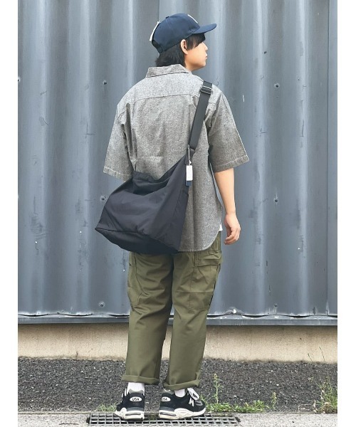 BACK NUMBER(バックナンバー)の「【BACK NUMBER】綿麻プルオーバー半袖シャツ(シャツ/ブラウス・メンズ・ブルー/ブラック・L/XL/M)」の15枚目の写真