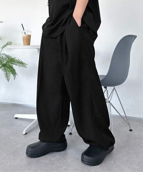 sedacle（セダクル）の「ワイドルーズシルエットスラックスパンツ（スラックス・メンズ・グレー/ブラック・SMALL/MEDIUM/LARGE）」の16枚目の写真