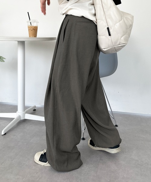 sedacle（セダクル）の「ワイドルーズシルエットスラックスパンツ（スラックス・メンズ・グレー/ブラック・SMALL/MEDIUM/LARGE）」の17枚目の写真