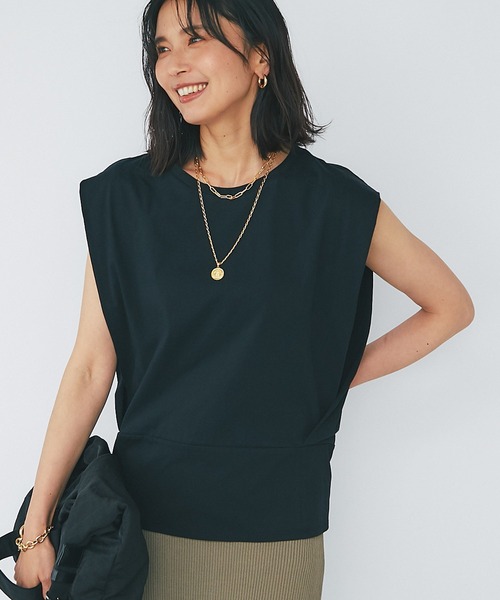 RIVE DROITE(リヴドロワ)の「ショルダータックスリーブカットソー(Tシャツ/カットソー・レディース・ライトベージュ/ブラック/ホワイト・FREE)」の13枚目の写真