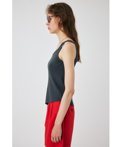 MOUSSY(マウジー)の「ASYMMETRY HEM KNIT タンクトップ(タンクトップ・レディース・レッド/オフホワイト/ライム/グレー・FREE)」の7枚目の写真