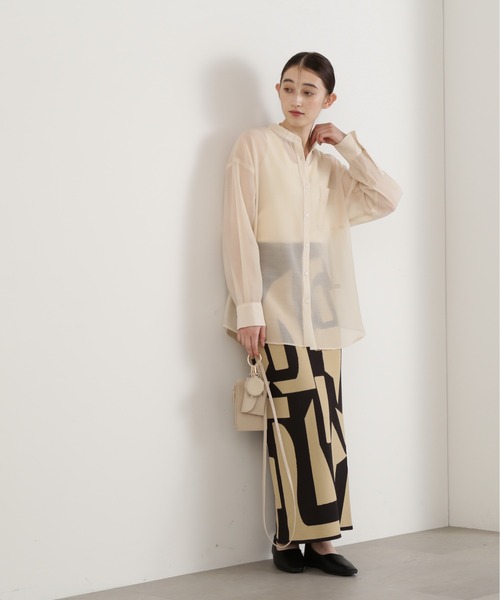 N.（N. Natural Beauty Basic）（エヌエヌナチュラルビューティーベーシック）の「◆バンドカラーシアーシャツ（シャツ/ブラウス・レディース・ブルー/ベージュ/イエロー/ピンク/オフホワイト/ナチュラル・MEDIUM）」の12枚目の写真