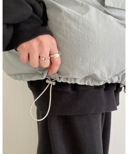 YACA（ヤーカ）の「mulch pocket vest/マルチポケットベスト（ダウンベスト・レディース・グレー・FREE）」の7枚目の写真