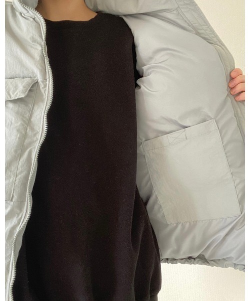 YACA（ヤーカ）の「mulch pocket vest/マルチポケットベスト（ダウンベスト・レディース・グレー・FREE）」の10枚目の写真