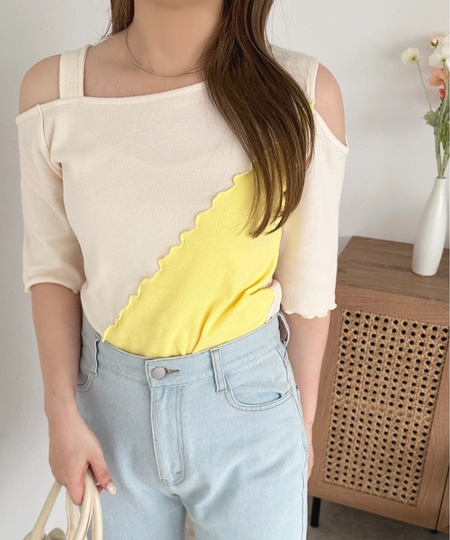 apres jour(アプレジュール)の「オープンショルダーアシメトップス【ZOZOTOWN限定アイテム】(Tシャツ/カットソー・レディース・ブラック系その他/イエロー系その他/グリーン系その他・フリー/X-LARGE)」の12枚目の写真