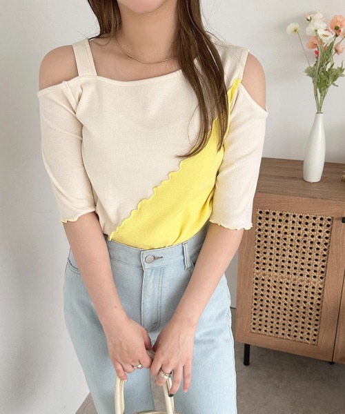 apres jour(アプレジュール)の「オープンショルダーアシメトップス【ZOZOTOWN限定アイテム】(Tシャツ/カットソー・レディース・ブラック系その他/イエロー系その他/グリーン系その他・フリー/X-LARGE)」の13枚目の写真