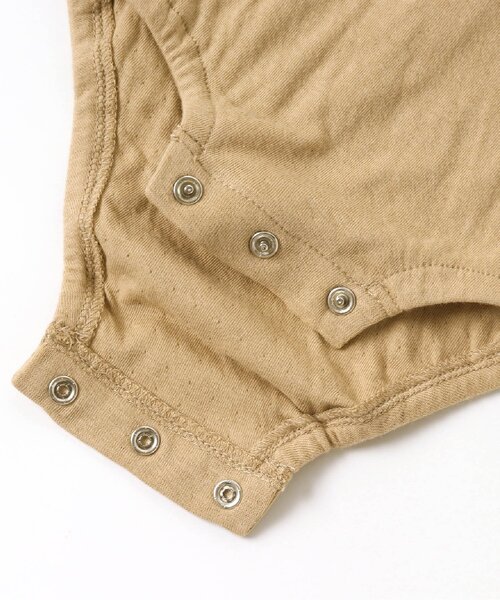 Ampersand（アンパサンド）の「【premier】ソフト接結フリル衿ロンパース（ロンパース・キッズ・ベージュ/オフホワイト・60/70/80）」の7枚目の写真