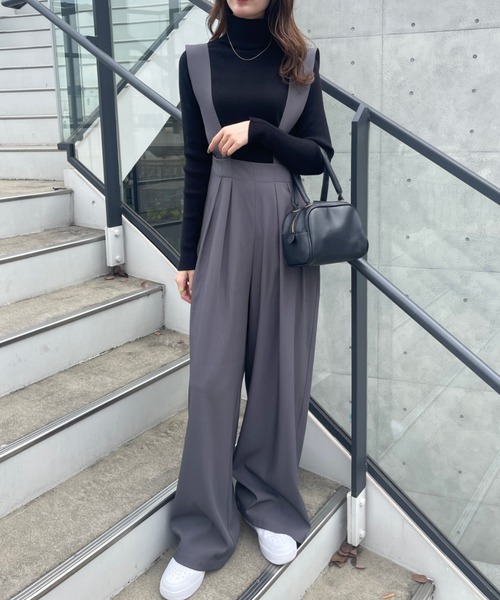 Ambre Ciel(アンブルシエル)の「ハイウエストサロペット/【WEB/EC限定商品】(サロペット/オーバーオール・レディース・チャコールグレー/アイボリー・FREE)」の2枚目の写真
