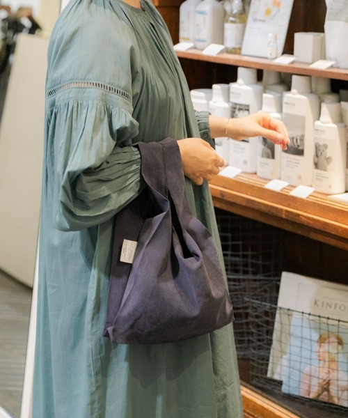 URBAN RESEARCH DOORS(アーバンリサーチドアーズ)の「DOORS LIVING PRODUCTS コンビニバッグ(エコバッグ/サブバッグ・レディース・ライトベージュ/ネイビー・-)」の7枚目の写真