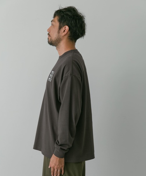 URBAN RESEARCH DOORS(アーバンリサーチドアーズ)の「企業ロゴイメージプリント Tシャツ A(Tシャツ/カットソー・メンズ・ホワイト/チャコールグレー・MEDIUM/LARGE)」の17枚目の写真