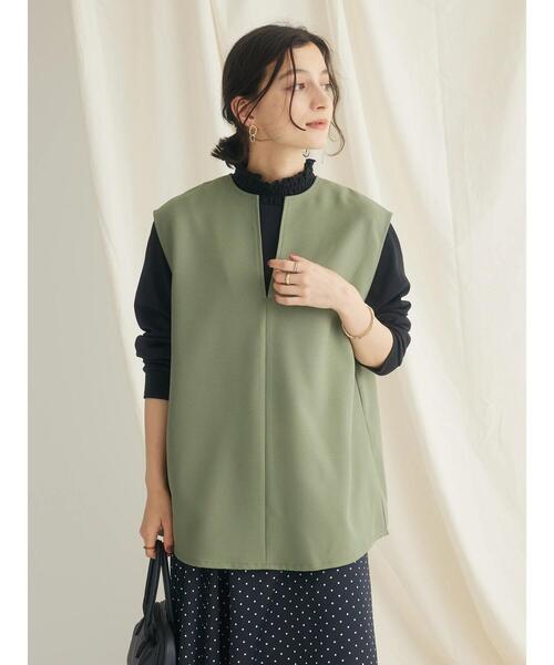 CRAFT STANDARD BOUTIQUE（クラフトスタンダードブティック）の「【イージーケア】Vネックベスト（ベスト・レディース・ブラック/カーキ・L/M）」の4枚目の写真