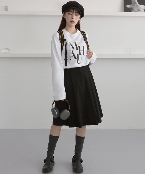 muahmuah(ムーアムーア)の「A'GEM/9 × .kom『muah muah/ムーアムーア』MIDDLE LOGO LONG SLEEVE/ミドルロゴ 長袖Tシャツ(Tシャツ/カットソー・レディース・ホワイト・FREE)」の9枚目の写真