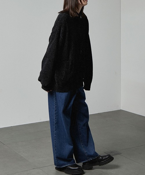 Alfred Alex(アルフレッドアレックス)の「【Alfred Alex】chenille yarn drivers knit / オーバーサイズモールドライバーズニット(カーディガン/ボレロ・メンズ・ライトグレー/レッド/ブルー/チャコール/アイボリー/ブラック・M/L)」の16枚目の写真