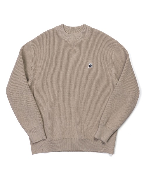 The DUFFER of ST.GEORGE（ザダファーオブセントジョージ）の「MOCK NECK WASHABLE KNIT：イージーケア ワンポイント モックネック クルーニット（ニット/セーター・メンズ・ライトグレー/グレイッシュベージュ・X-LARGE/MEDIUM/SMALL/LARGE）」の10枚目の写真