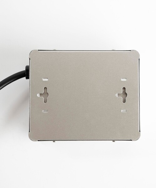 FREAK'S STORE（フリークスストア）の「Fargo/ファーゴ STEEL TAP USB 3.4A/AC4個口 USB付き 電源タップ AC 1.8m 3ピン（生活家電・レディース・オリーブ/シルバー・ONE SIZE）」の6枚目の写真