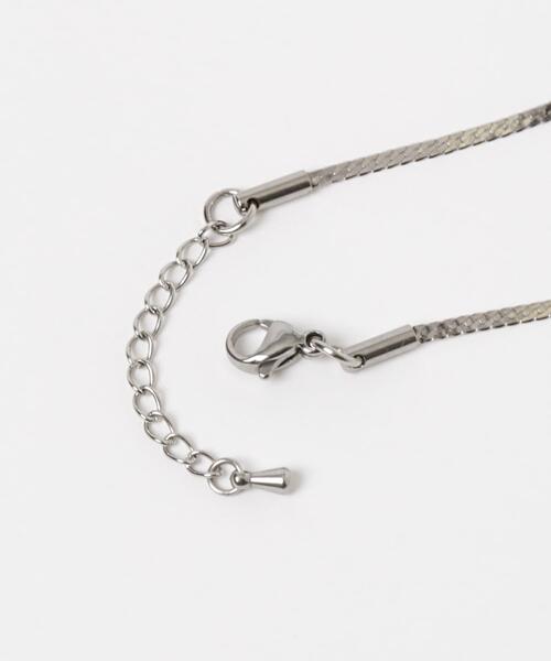 SMELLY(スメリー)の「サージカルステンレスプレーンネックレス(ネックレス・レディース・シルバー/ゴールド・-)」の17枚目の写真