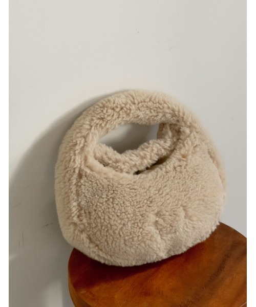 Re:EDIT(リエディ)の「2WAYテディボアミニショルダーバッグ(ショルダーバッグ・レディース・ブラウン/ベージュ/アイボリー・FREE)」の3枚目の写真