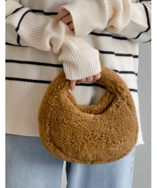 Re:EDIT(リエディ)の「2WAYテディボアミニショルダーバッグ(ショルダーバッグ・レディース・ブラウン/ベージュ/アイボリー・FREE)」の2枚目の写真