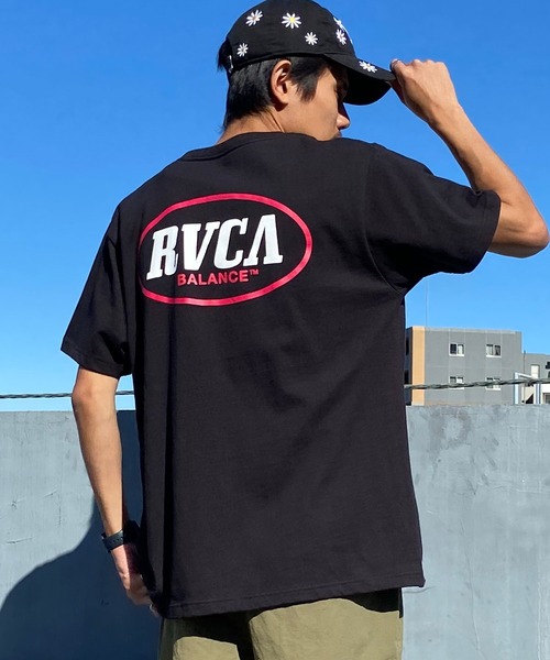 RVCA（ルーカ）の「RVCA/ルーカ バックプリントTシャツ コットンTee クルーネック半袖T BE041-233（Tシャツ/カットソー・メンズ・オレンジ/ホワイト/ブラック・L/M/S）」の3枚目の写真