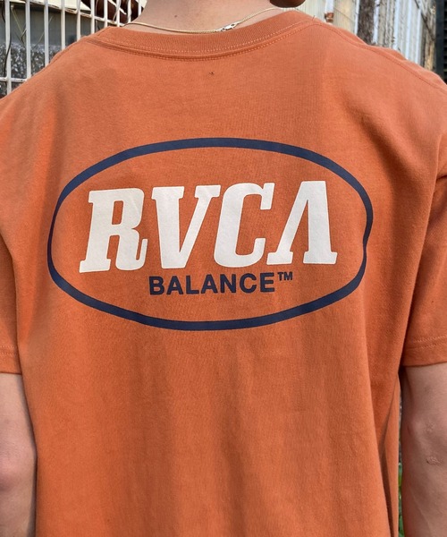 RVCA（ルーカ）の「RVCA/ルーカ バックプリントTシャツ コットンTee クルーネック半袖T BE041-233（Tシャツ/カットソー・メンズ・オレンジ/ホワイト/ブラック・L/M/S）」の6枚目の写真