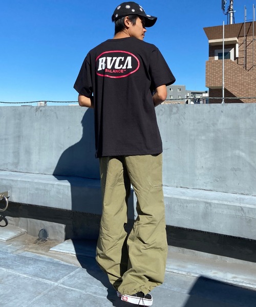 RVCA（ルーカ）の「RVCA/ルーカ バックプリントTシャツ コットンTee クルーネック半袖T BE041-233（Tシャツ/カットソー・メンズ・オレンジ/ホワイト/ブラック・L/M/S）」の15枚目の写真