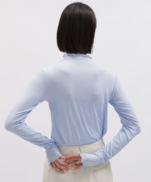 LAKOLE（ラコレ）の「メロウエッジハイネックプルオーバー（Tシャツ/カットソー・レディース・ブラック/サンドグレー/ライトブルー/オフホワイト・MEDIUM/SMALL）」の19枚目の写真