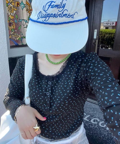 SHEPP(シープ)の「【累計お気に入り数1.3万人突破】フラワーレース ヘンリーネック ピチT/26SS(Tシャツ/カットソー・レディース・アイボリー/ブラック・M/S/L)」の8枚目の写真