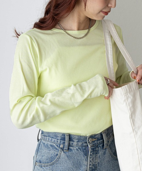 DISCOAT（ディスコート）の「【WEB限定】リブシアーロングスリーブ（Tシャツ/カットソー・レディース・イエロー/ブラック/チャコールグレー/オフホワイト/ブルー/ブラウン・FREE）」の6枚目の写真