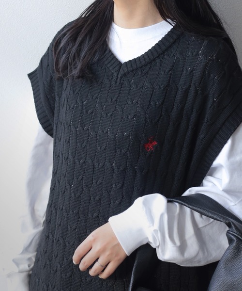 BEVERLY HILLS POLO CLUB(ビバリーヒルズポロクラブ)の「【BEVERLY HILLS POLO CLUB/ビバリーヒルズポロクラブ】ブランドワンポイントロゴ刺繍 ケーブル編みデザイン ニットベスト/オーバーサイズ/2024SS(ベスト・レディース・ブラック/ネイビー/グリーン/アイボリー・M/L/XL)」の13枚目の写真