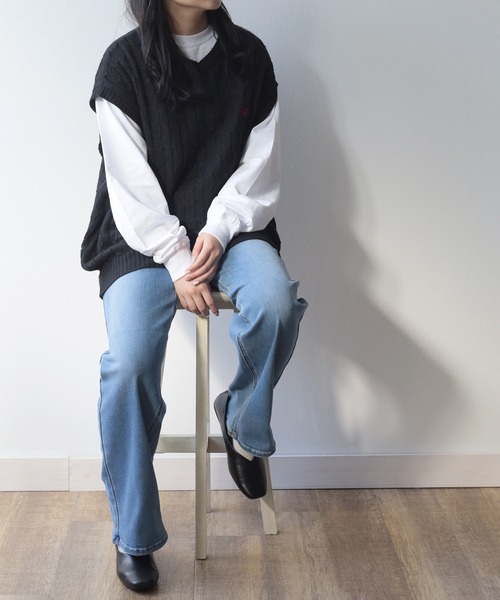 BEVERLY HILLS POLO CLUB(ビバリーヒルズポロクラブ)の「【BEVERLY HILLS POLO CLUB/ビバリーヒルズポロクラブ】ブランドワンポイントロゴ刺繍 ケーブル編みデザイン ニットベスト/オーバーサイズ/2024SS(ベスト・レディース・ブラック/ネイビー/グリーン/アイボリー・M/L/XL)」の14枚目の写真