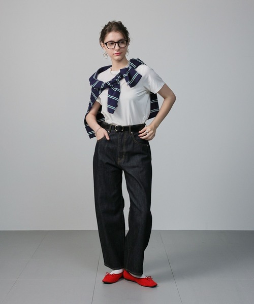 saloon（サルーン）の「SALOON(サルーン)/【InRed7月号掲載】ワンポイントハート刺繍Ｔシャツ《再入荷・新色登場》（Tシャツ/カットソー・レディース・グレー/ネイビー/ホワイト/ブラック/グリーン・FREE）」の12枚目の写真