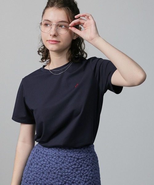 saloon（サルーン）の「SALOON(サルーン)/【InRed7月号掲載】ワンポイントハート刺繍Ｔシャツ《再入荷・新色登場》（Tシャツ/カットソー・レディース・グレー/ネイビー/ホワイト/ブラック/グリーン・FREE）」の7枚目の写真