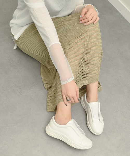Round About（Bridget Birkin）（ラウンド アバウト）の「【Round About】甲ゴムスニーカー(445101)（スニーカー・レディース・ホワイト/ブラック・38/37/36/39）」の5枚目の写真