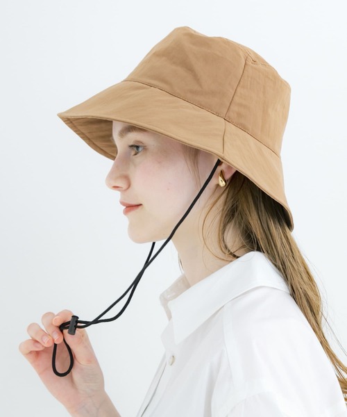 SMELLY（スメリー）の「『撥水/UVカット』ハッスイドロストバケットハット（ハット・レディース・ブラウン/アイボリー/ブラック・-）」の6枚目の写真