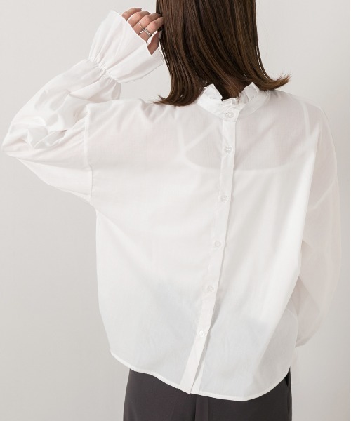 ad thie（アドティエ）の「キャンディスリーブ 2WAYブラウス（シャツ/ブラウス・レディース・サックスブルー系/グレイッシュベージュ/オフホワイト/ベージュ系・FREE）」の12枚目の写真