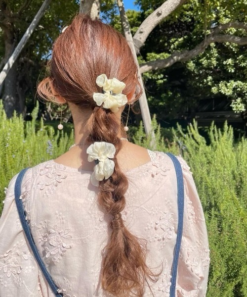 flower(フラワー)の「エアリーシュシュクリップ(バレッタ/ヘアクリップ・レディース・ブラック/アイボリー・FREE)」の11枚目の写真